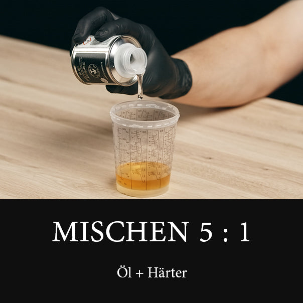 2K Holzöl richtig mischen – Verhältnis 5:1 für langlebige und widerstandsfähige Holzoberflächen.