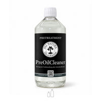 OLI NATURA® PreOilCleaner in der transparenten 1-Liter-Flasche mit schwarzem Etikett zur Holzvorbehandlung vor dem Ölen